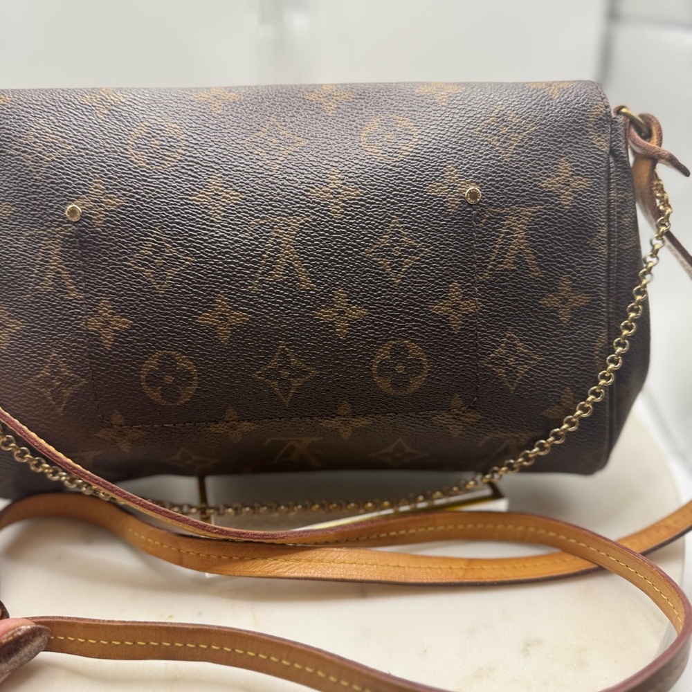 Louis Vuitton Monogram Favorite MM Bag Authentic - Picture 4 of 10